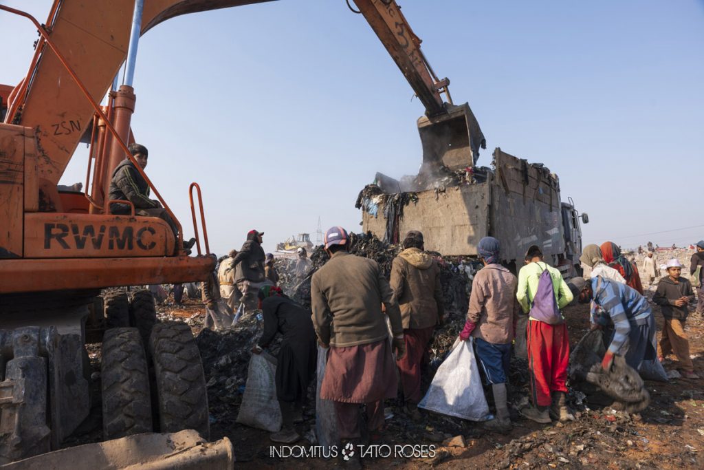 Basura dumpsite Pakistan 17